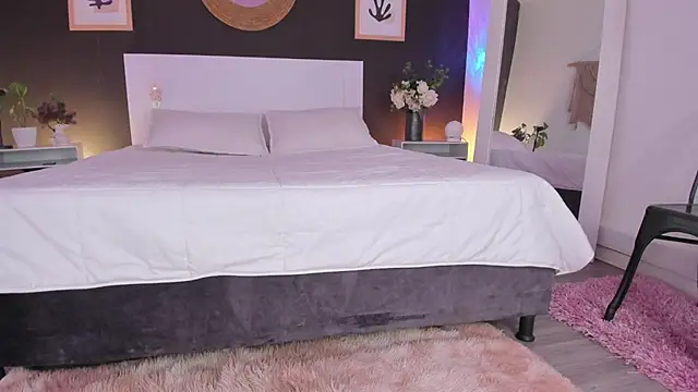 VioletPaket online show from 06-29-26, 01:11