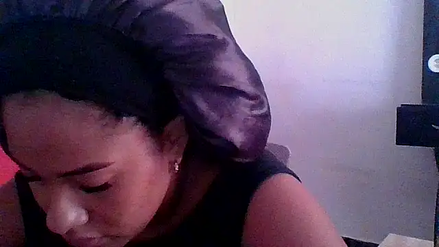 Kitra New online show from 12-17-25, 01:49