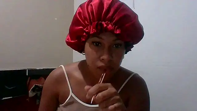 Kitra New online show from 11-01-25, 05:57