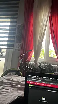 kameray12 online show from 12-21-25, 11:01