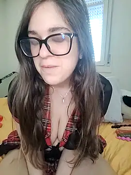 Miachan LaGattinaVogliosa online show from 04-07-26, 02:41