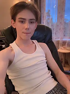 Snapshot of Ohnosashaa chatting on 10-13-25, 03:02 Ohnosashaa online show from 10-13-25, 03:02