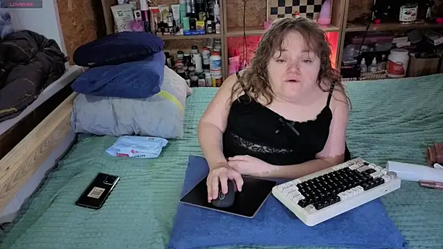 MiniNatalie online show from 12-01-25, 12:39