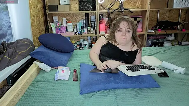 MiniNatalie online show from 01-08-26, 04:40