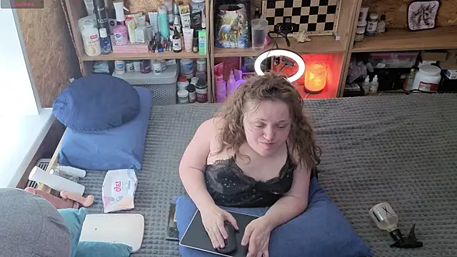 MiniNatalie online show from 04-02-26, 07:15