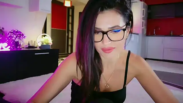 MissSmiley26 online show from 12-22-25, 10:43