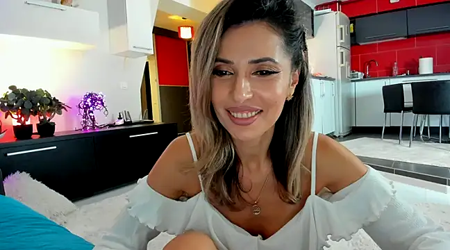 Snapshot of MissSmiley26 chatting on 01-30-25, 11:02 MissSmiley26 online show from 01-30-25, 11:02