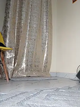 Lucyy1 online show from 10-02-25, 09:40