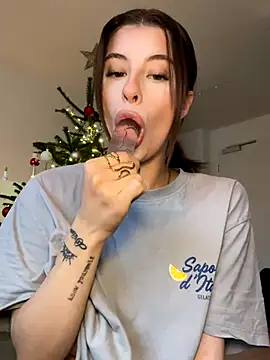 Mia-Minou online show from 12-02-25, 09:33