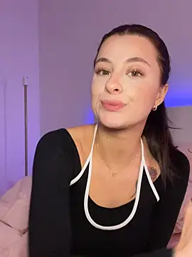 Mia-Minou online show from 02-07-26, 09:01