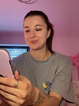 Mia-Minou online show from 09-14-25, 11:10