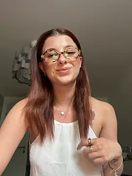 Mia-Minou online show from 07-02-26, 01:06