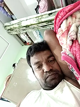 PVNRAO0831 online show from 10-30-25, 03:42