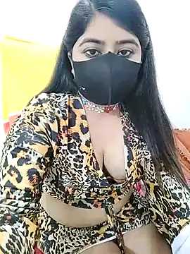 Snapshot of SHUBHI880 chatting on 02-26-25, 12:41 SHUBHI880 online show from 02-26-25, 12:41