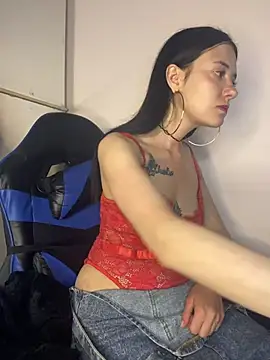 Isabella 21x online show from 04-06-26, 07:59