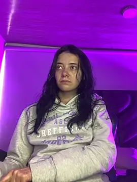 Isabella 21x online show from 05-04-26, 12:41