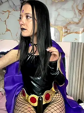 Isabella 21x online show from 10-31-25, 01:19