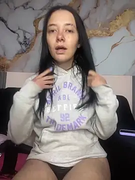 Isabella 21x online show from 09-22-25, 12:44