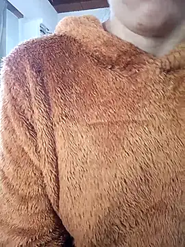 Snapshot of sophie_north chatting on 02-23-26, 09:48 sophie north online show from 02-23-26, 09:48