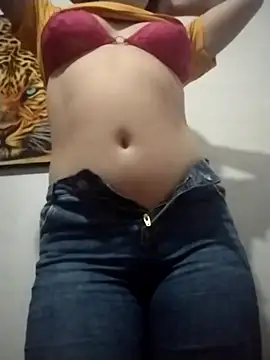 dulccemaria24 online show from 11-16-25, 08:57