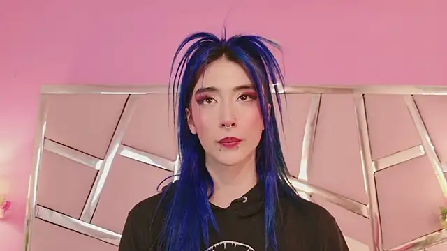 Snapshot of Lunapage chatting on 09-12-25, 08:19 Lunapage online show from 09-12-25, 08:19