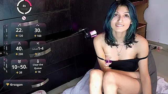 Camila---torres online show from 11-10-25, 03:33