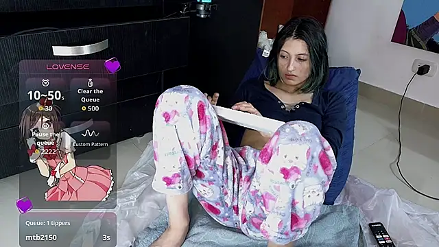 Camila---torres online show from 04-13-26, 03:32