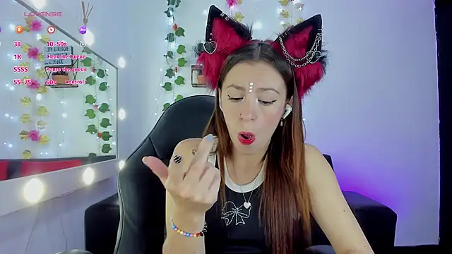 roxanne jones1 online show from 09-12-25, 08:41