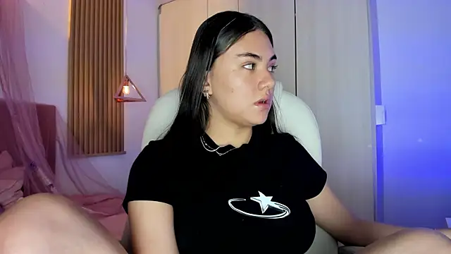 mia nevaeh online show from 02-26-26, 08:53