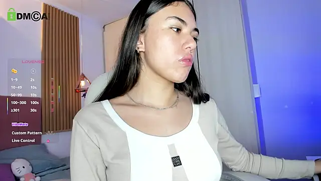 mia nevaeh online show from 06-15-26, 08:19