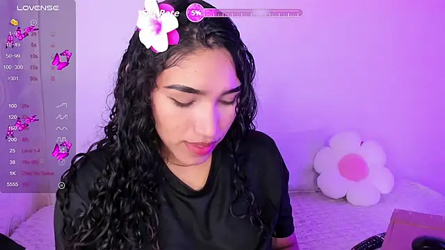 Snapshot of Olivia_fx chatting on 10-16-25, 11:02 Olivia fx online show from 10-16-25, 11:02