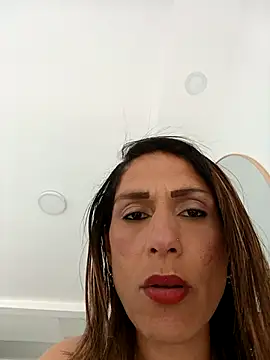 Corina hot online show from 03-10-26, 09:19