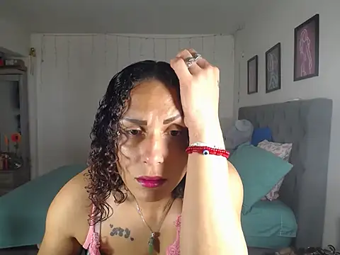 Corina hot online show from 03-22-25, 08:15