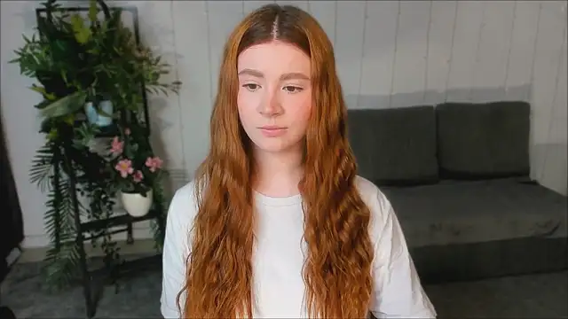 Freckle Diyana online show from 02-27-25, 10:31