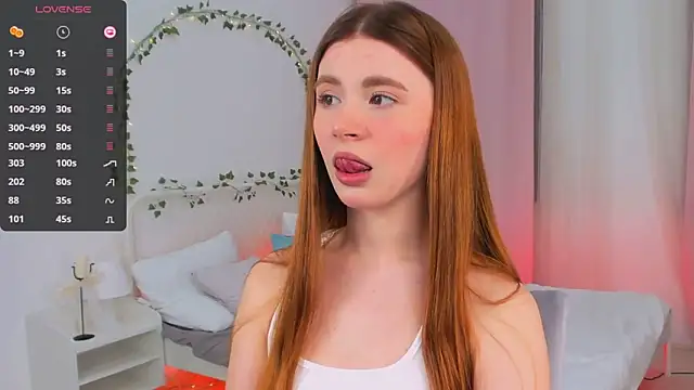 Freckle Diyana online show from 03-13-25, 10:10