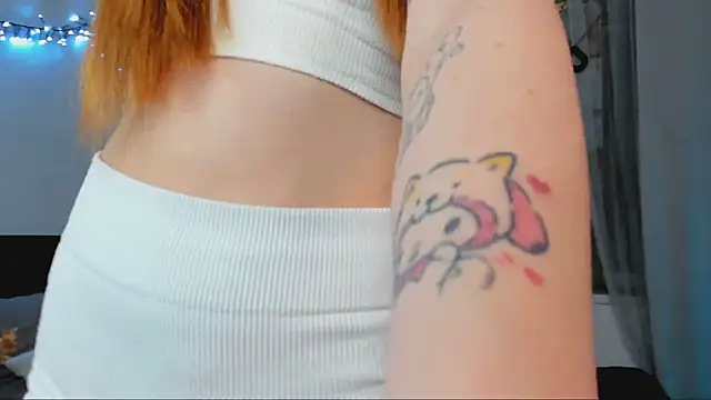 Freckle Diyana online show from 02-16-25, 10:22