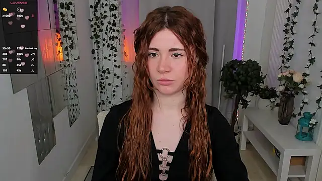 Freckle Diyana online show from 11-21-25, 04:28