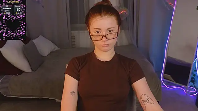 Freckle Diyana online show from 02-22-26, 09:38