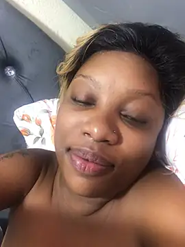 Miss Moriah online show from 02-21-25, 05:24