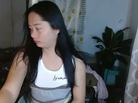 Sweet amberxyz18 online show from 04-21-26, 08:21