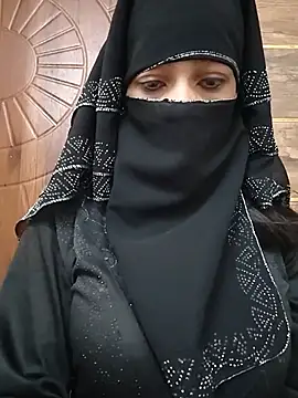 Snapshot of Noorkhatoon chatting on 05-18-26, 02:55 Noorkhatoon online show from 05-18-26, 02:55