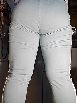 Manpreet kaur21 online show from 02-25-25, 01:43
