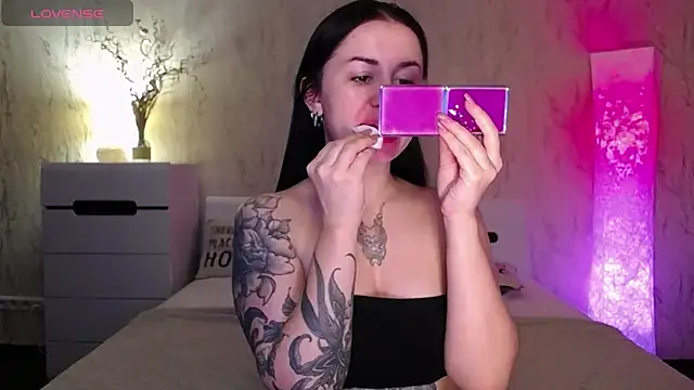 VioletCatt online show from 03-15-25, 07:09