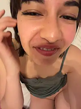 BitchyBratxxx online show from 03-11-26, 05:18