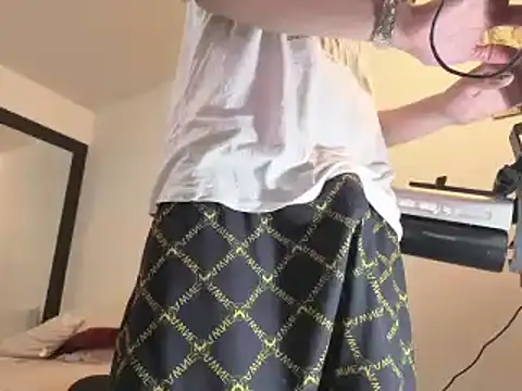 Snapshot of badanyboy chatting on 03-12-26, 07:45 badanyboy online show from 03-12-26, 07:45