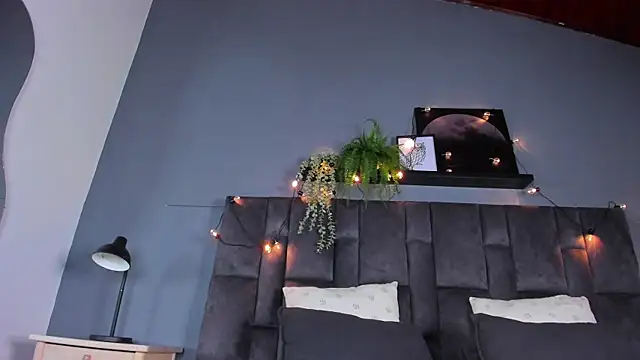 AmyPalmmer online show from 10-10-25, 11:55