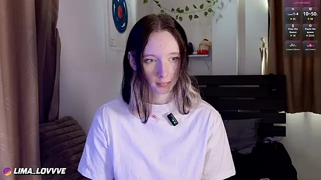 Snapshot of LimaLexxx chatting on 02-23-26, 03:30 LimaLexxx online show from 02-23-26, 03:30