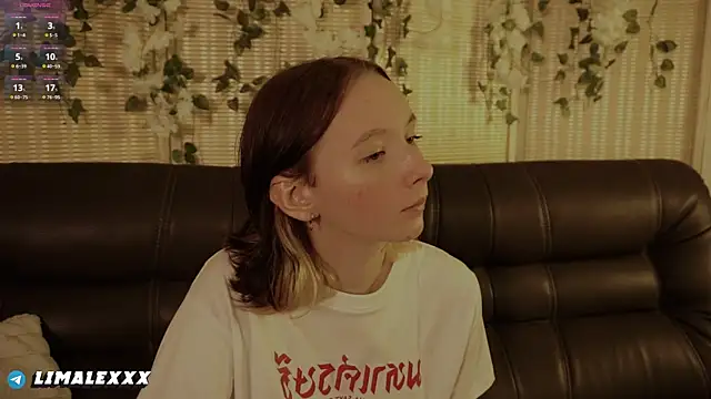 LimaLexxx online show from 11-04-25, 04:22