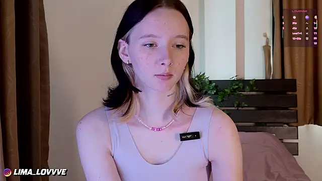 Snapshot of LimaLexxx chatting on 02-05-26, 02:07 LimaLexxx online show from 02-05-26, 02:07