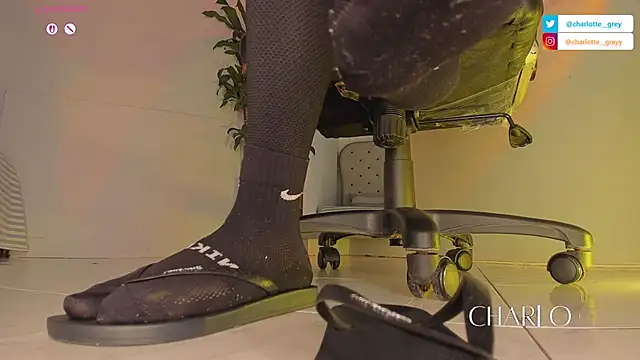 charlotte  grey online show from 11-08-25, 07:28